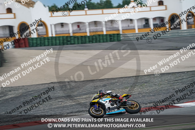 cadwell no limits trackday;cadwell park;cadwell park photographs;cadwell trackday photographs;enduro digital images;event digital images;eventdigitalimages;monteblanco trackday photographs;no limits trackdays;peter wileman photography;racing digital images;trackday digital images;trackday photos